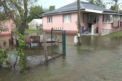 Çarşamba’yı sel aldı: 30’dan fazla mahalle yağışlardan olumsuz etkilendi