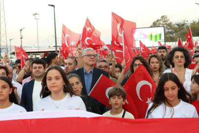 Mudanya'da 30 Ağustos gururu: Zafer Yürüyüşü'ne yoğun ilgi