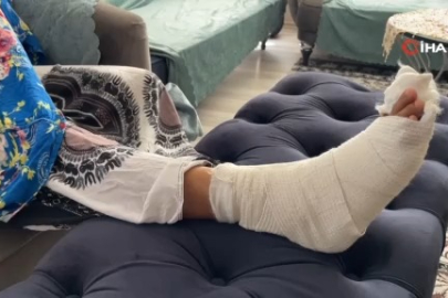 Kaldırımda yürürken üzerine PVC kapı düşen genç kadın o anları anlattı
