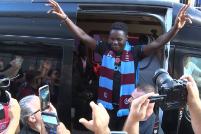 Trabzonspor’un yeni transferi Franculino Dju, Trabzon’a geldi