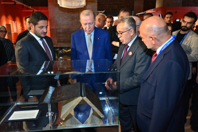 "Kitaba Vefa" sergisi Cumhurbaşkanı Erdoğan tarafından açıldı
