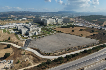 Şehir Hastanesi'ne nefes aldıracak yeni otopark açıldı