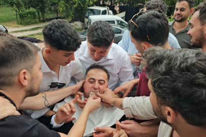 Bursa'da asırlık gelenek: 200 metrelik yol 4 saat sürdü