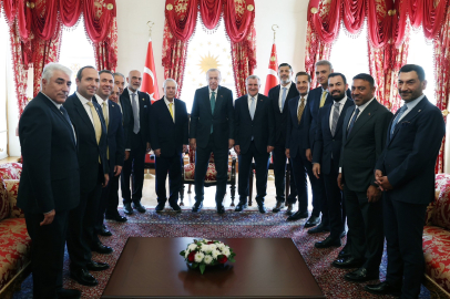 Cumhurbaşkanı Erdoğan 4 büyük kulübün başkanını ağırladı
