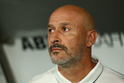 Vincenzo Italiano'dan derbide tek değişiklik