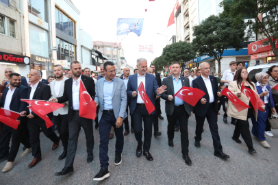 İnegöl’de 104 yıllık gurur: Kurtuluş coşkusu kortejle taçlandı