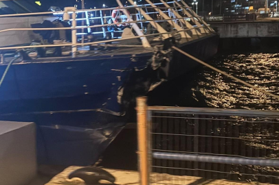 Mudanya'da deniz otobüsü iskeleye çarptı: Yolcular büyük panik yaşadı