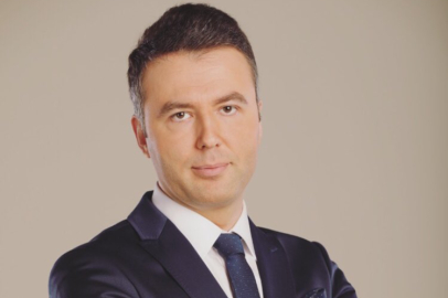 Mehmet Akif Ersoy davasında karar: 1 tahliye, 2 tutukluluk