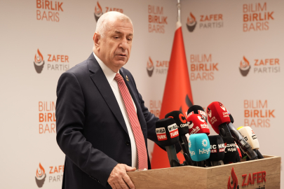 Özdağ'dan Sert Çıkış: "Memlekette Ne Varsa Satıyorlar"