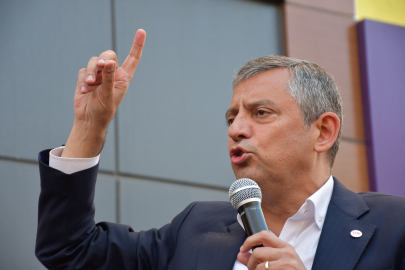 Özgür Özel Ardahan'da: "Doğu Ekspresi buraya gelecek"