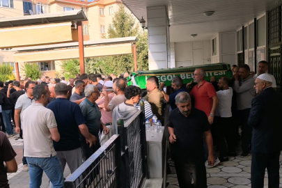 Feci kazada ölen iki genç gözyaşlarıyla uğurlandı