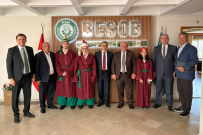 Bursa'da Ahilik Haftası başladı: Yılın ahilerine plaket