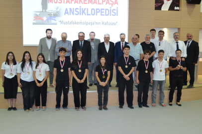 Genç belgeselcilere ‘Mustafakemalpaşa’ ödülü