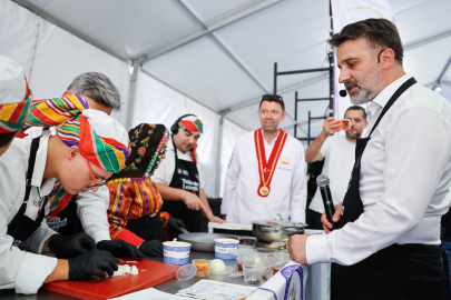 Şahin Biba, özel bireylerin mutfak heyecanına ortak oldu