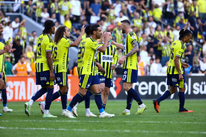 Bartuğ Elmaz ilk kez kadroda: Fenerbahçe'den 13 isim milli araya gidiyor