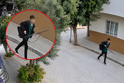 11 öğrenciyi yaraladı! Şüphelinin rahat tavırları kameraya yansıdı