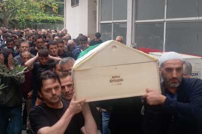 Bursa'da acı veda: 19 yaşındaki Burak son yolculuğuna uğurlandı