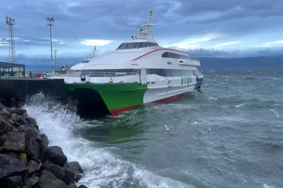BUDO'da fırtına engeli: 8 deniz otobüsü seferi iptal edildi