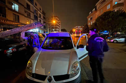 Bursa'da bin polisle uygulama: Kumar, silah ve uyuşturucu