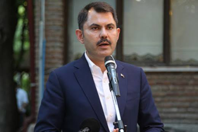 Deprem sonrası Bakan Kurum'dan ilk açıklama