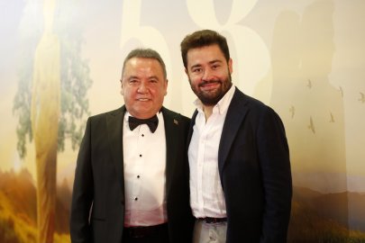 Fuhuş dosyasında Muhittin Böcek ve oğluna şok suçlama