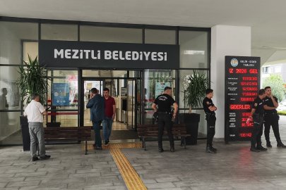 Mezitli'de 1 milyar TL kamu zararı: Başkana çete suçlaması