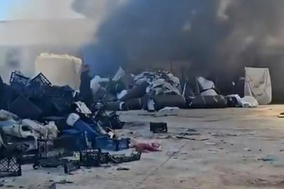 Patlama sesleri tedirgin etti: Geri dönüşüm tesisinde yangın