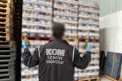 İzmir'de yılın en büyük sahte içki operasyonu: Depoya baskın