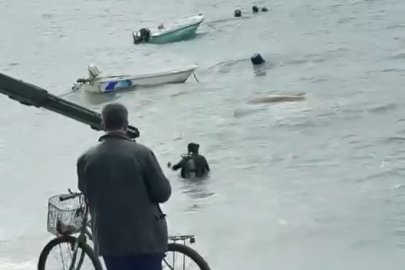 Gemlik ve Kumla’da batan tekneler vinçlerle denizden alındı