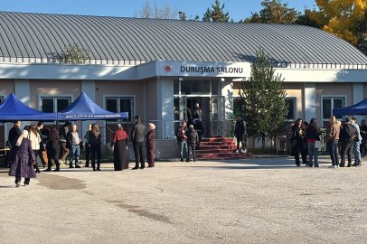 Mahkemeden Tanju Özcan'ın fiziki katılım talebine ret
