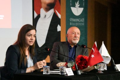 Uludağlı Kadın Filozoflar Osmangazi'de yapay zekayı tartıştı