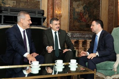 Brüksel’de yoğun diplomasi trafiğine kahve molası