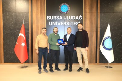 BUÜ'de Prof. Dr. Enis Doko'dan "Din ve Bilim" konferansı