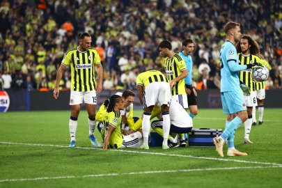 Nathan Ake, maça devam edemedi