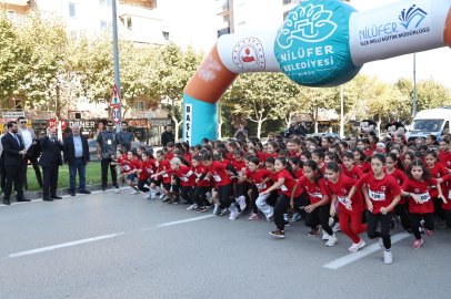 Nilüfer'de Cumhuriyet için koştular
