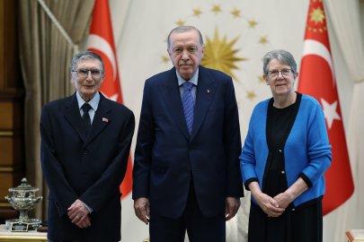Erdoğan, Nobel ödüllü Aziz Sancar ve eşini ağırladı