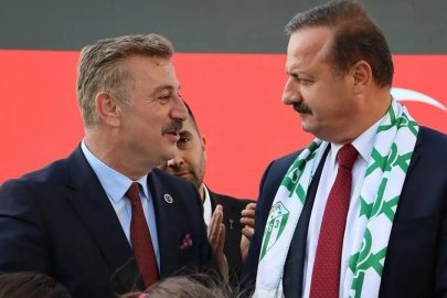 Anahtar Parti Bursa'da sahaya indi: İlçe ilçe gezip esnaf ve iş dünyasının nabzını tuttular!