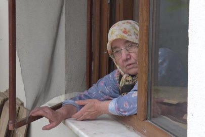 Şile'de sel kabusu: Yatalak hastanın da bulunduğu evde 3 yaşlı kardeş mahsur kaldı