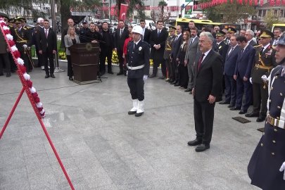 Bursa’da Cumhuriyet’in 103. yılı kutlamaları törenle başladı