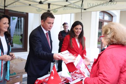 Osmangazi’de anlamlı proje: Yıpranan Türk bayrakları yenileriyle değiştirildi