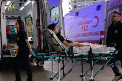 Duvardan atlamak isterken feci kaza: Karnına tel saplandı!
