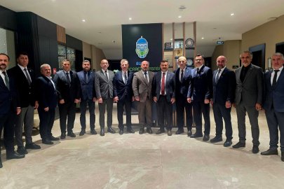 İYİ Parti Bursa heyetinden iş dünyası ve Baro'ya çıkarma: Ortak akıl ve adalet vurgusu