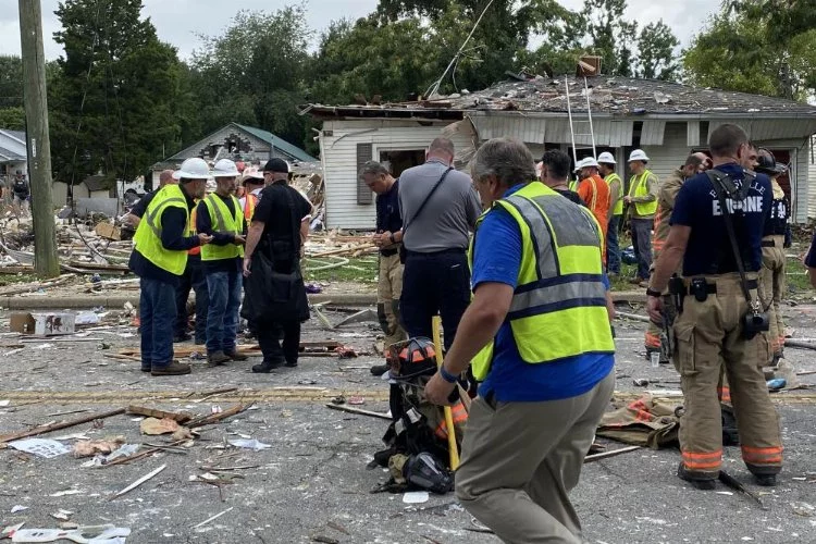 ABD'de patlama: 3 kişi öldü, 39 ev hasar gördü