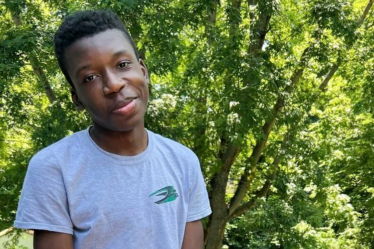 ABD’de yanlış zili çalan 16 yaşındaki siyahi çocuk ev sahibi tarafından vuruldu