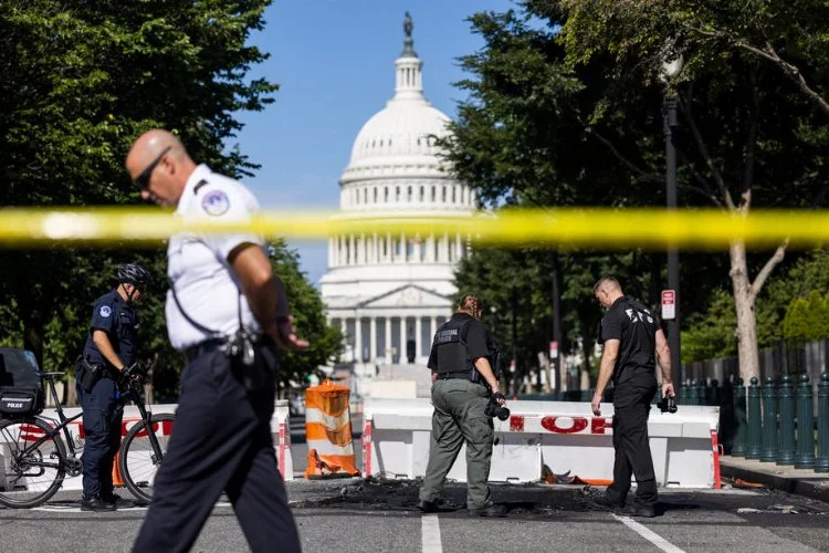 ABD Kongre binasına aracıyla girmeye çalışan şahıs intihar etti