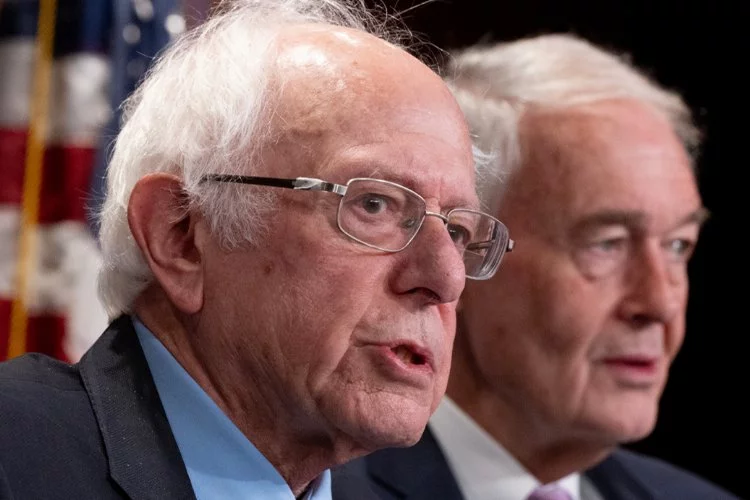 ABD’li Senatör Sanders’tan Biden’a UNRWA çağrısı