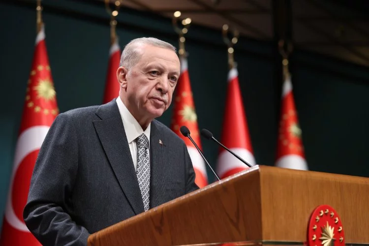AK Parti'de Cumhurbaşkanı Erdoğan'ın adaylığı için imza toplanmaya başlandı
