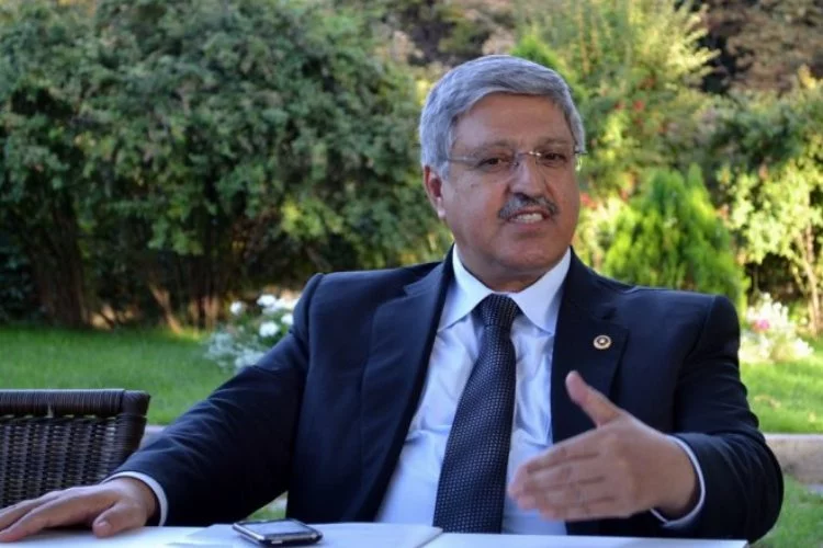 AK Parti Genel Başkan Yardımcısı Demiröz’den EYT açıklaması