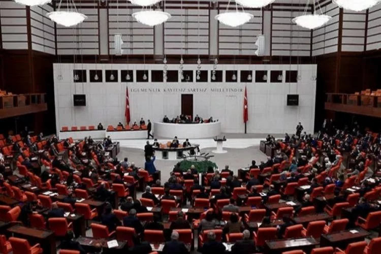 AK Parti'nin torba yasa teklifi Meclis'te