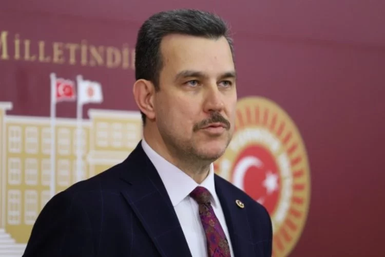 AK Partili Mustafa Esgin'den muhalefete tepki